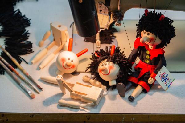MAŠEK Puppets & Toys